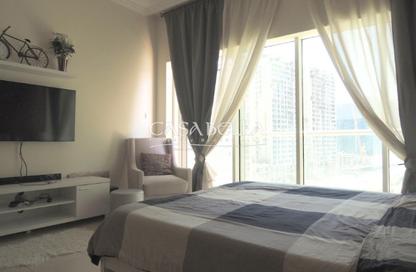 Apartment - Studio - 1 for rent in Burj Al Nujoom - Downtown Dubai - Dubai Apartment - Studio - 1 for rent in Burj Al Nujoom - Downtown Dubai - Dubai