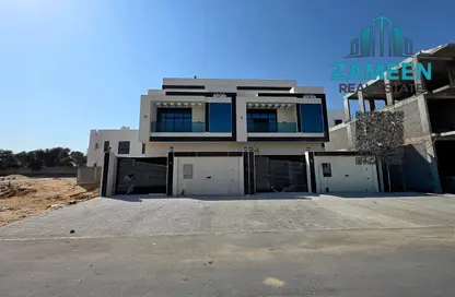 Townhouse - 5 Bedrooms - 5 Bathrooms for sale in Al Yasmeen 1 - Al Yasmeen - Ajman