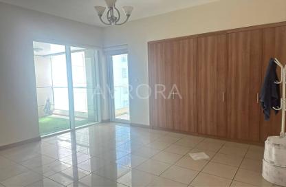 Apartment - 1 - 2 for rent in Sulafa Tower - Dubai Marina - Dubai
