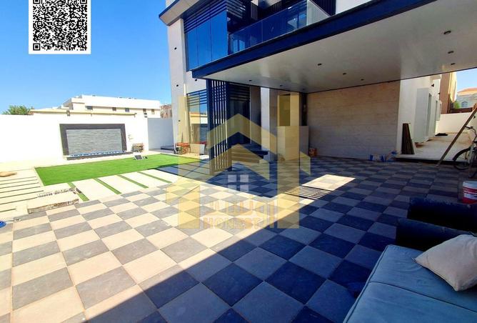 63662952 - Property Image 2