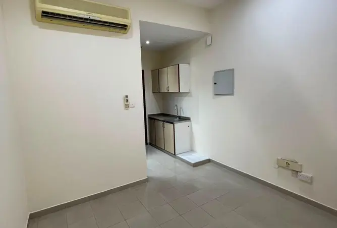 102833956 - Property Image 3