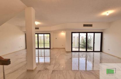 Villa - 4 Bedrooms - 5 Bathrooms for rent in Al Mushrif Villas - Al Mushrif - Abu Dhabi