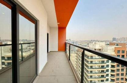 Apartment - 1 Bedroom - 1 Bathroom for sale in Binghatti Point - Dubai Silicon Oasis - Dubai