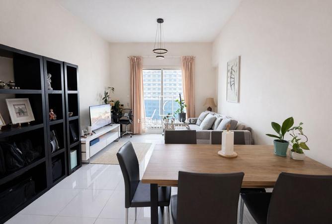 2OkKYqwEPtQ - Property Main Image