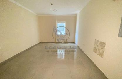 Apartment - 2 - 3 for rent in Al Jurf 2 - Al Jurf - Ajman Downtown - Ajman