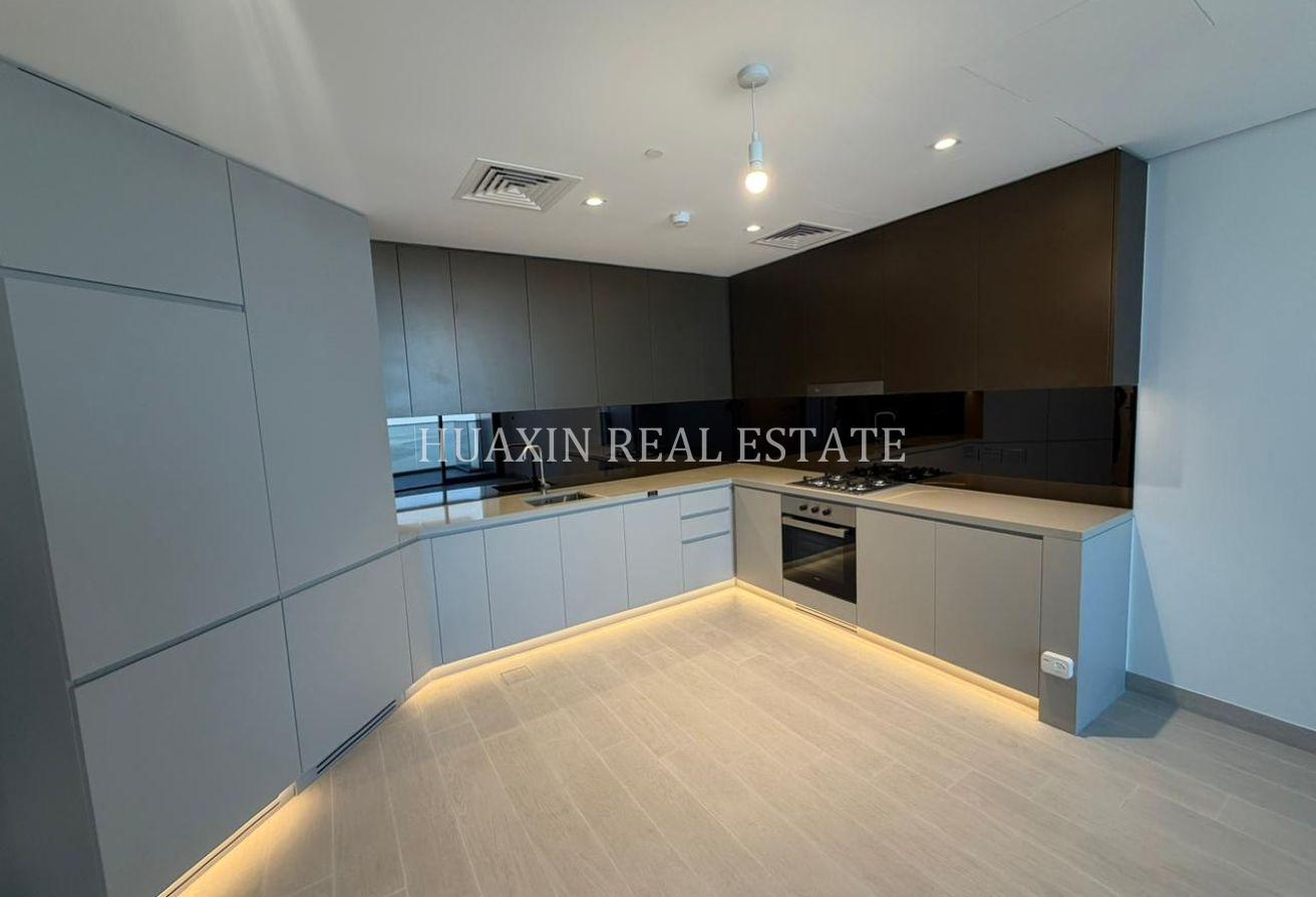 Semi-Furnished| 1Bedroom| Regalia by Deyaar photo 11