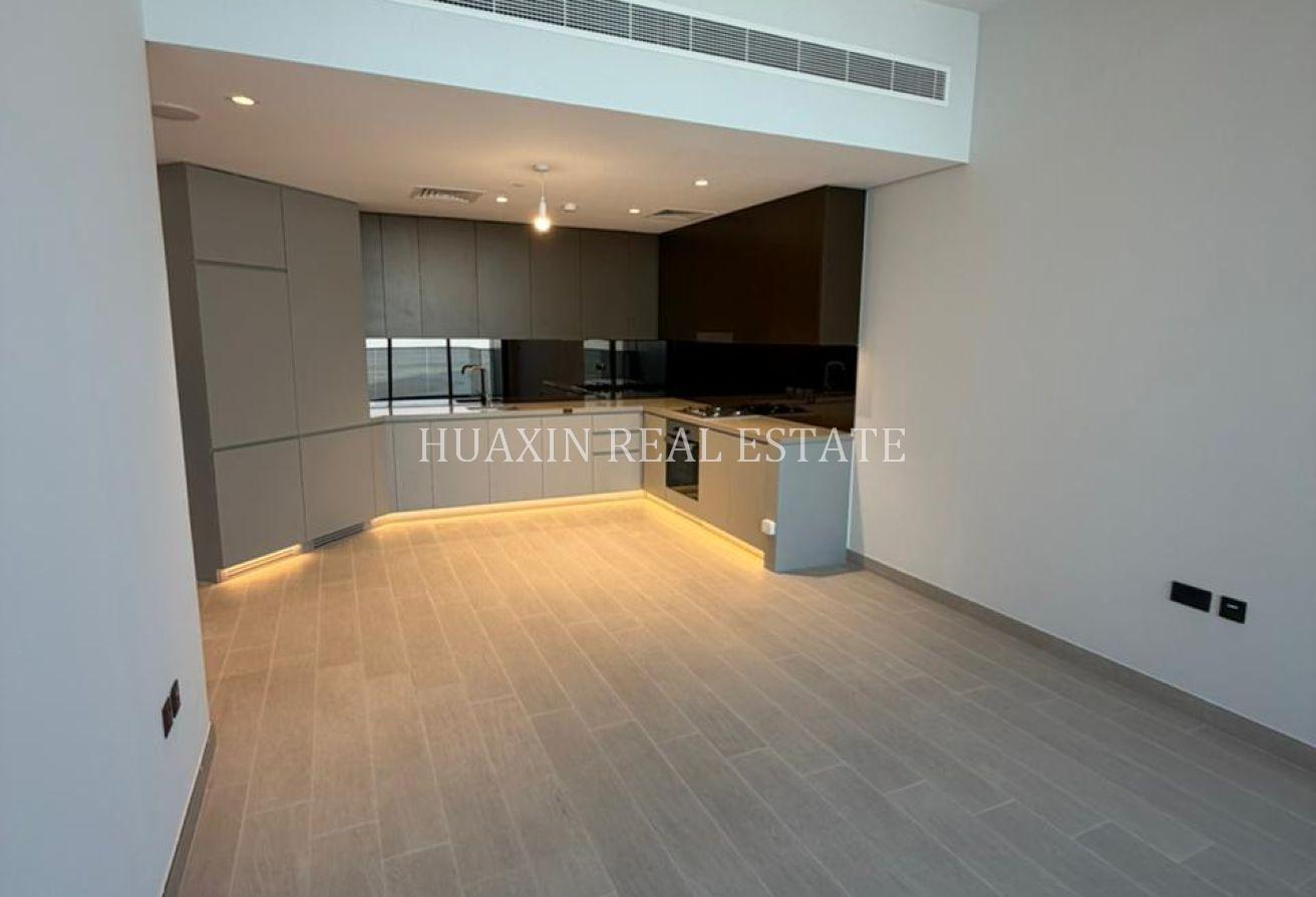 Semi-Furnished| 1Bedroom| Regalia by Deyaar photo 2