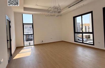 Villa - 5 Bedrooms - 7 Bathrooms for sale in Al Yasmeen 1 - Al Yasmeen - Ajman