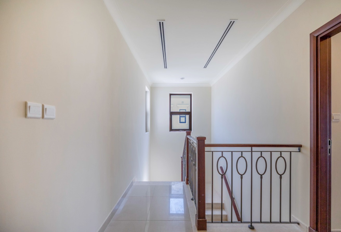4 bedroom villa in Rosa, Arabian Ranches 2: 15