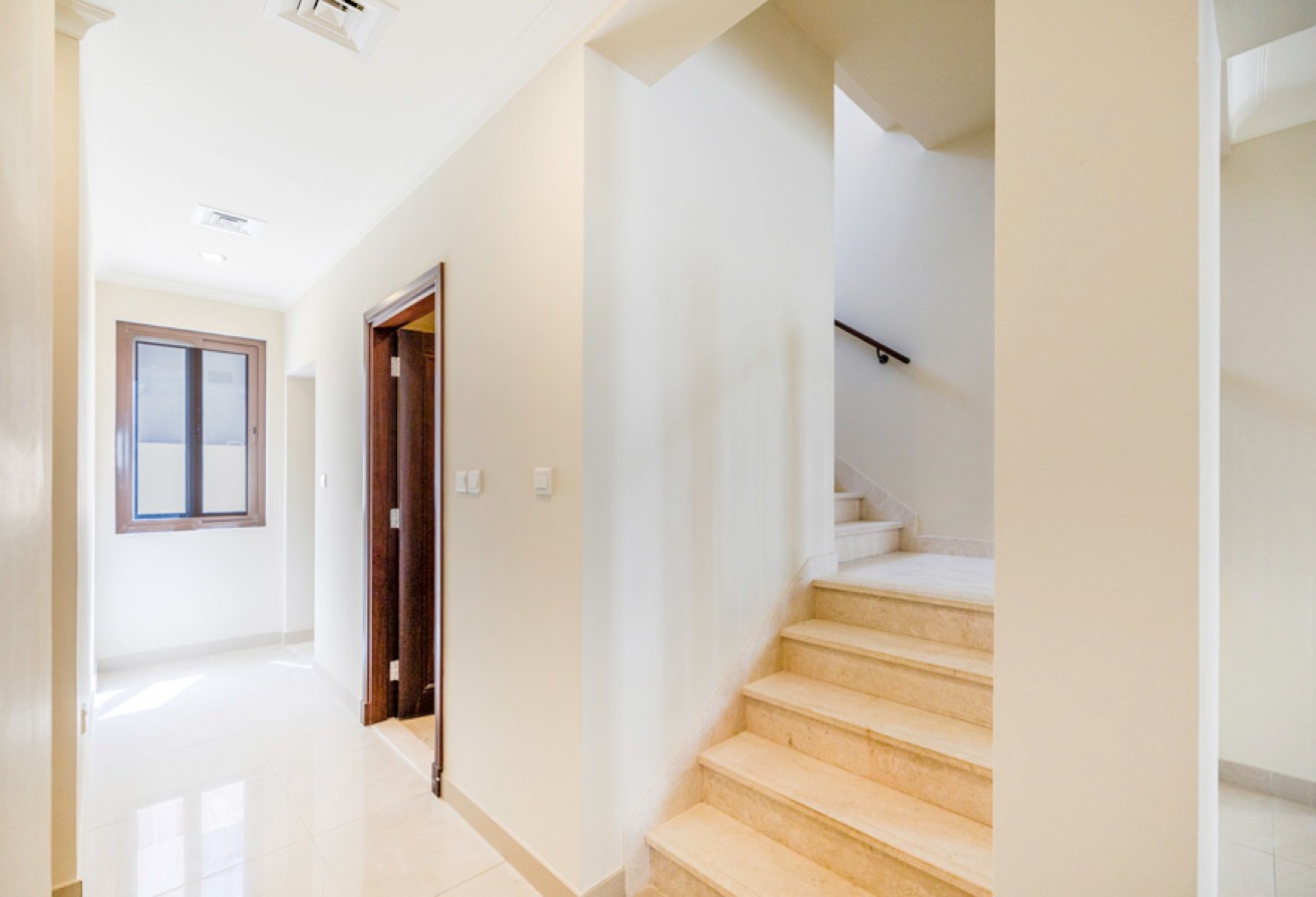 4 bedroom villa in Rosa, Arabian Ranches 2: 10