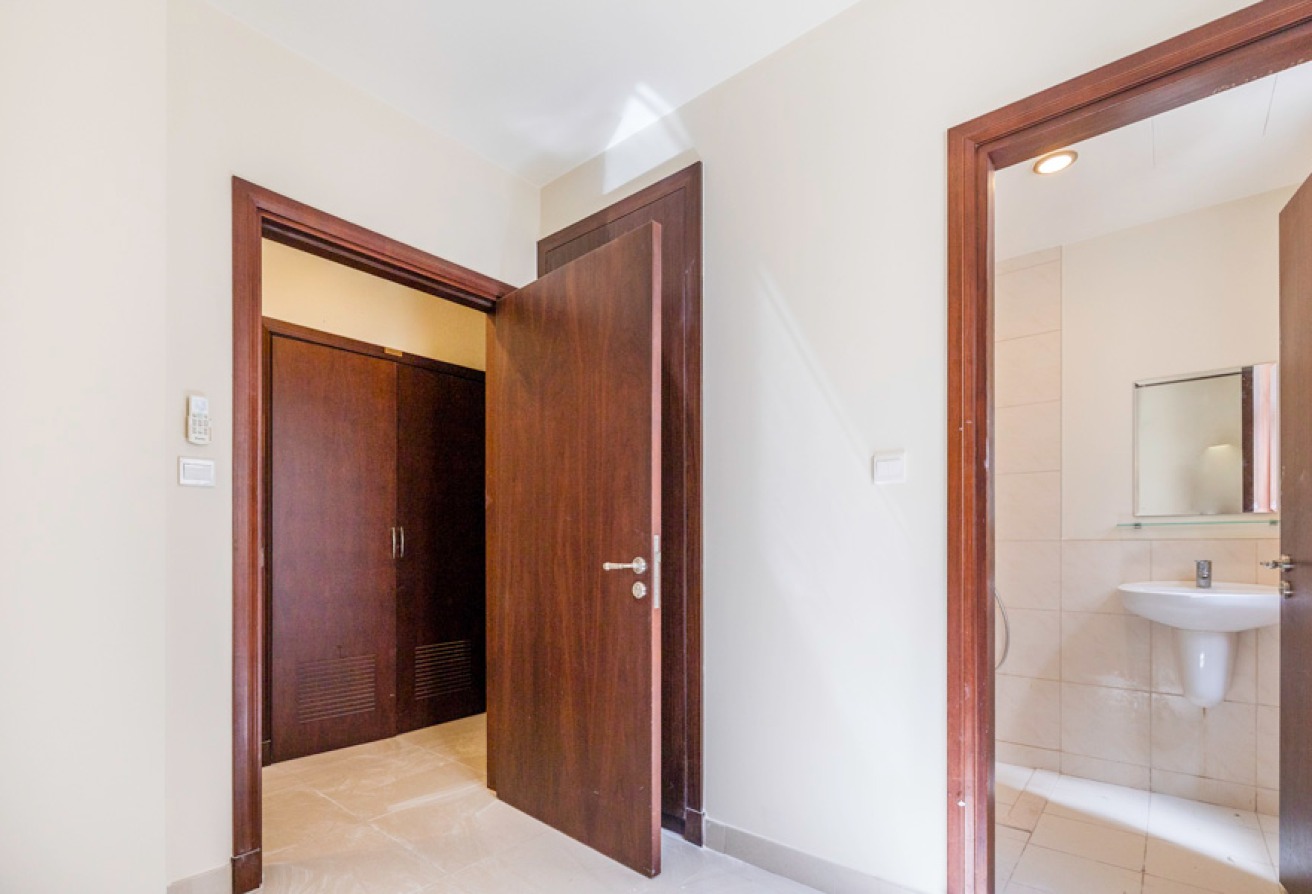 4 bedroom villa in Rosa, Arabian Ranches 2: 11