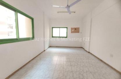 Apartment - Studio - 1 for rent in Rolla Square - Rolla Area - Sharjah