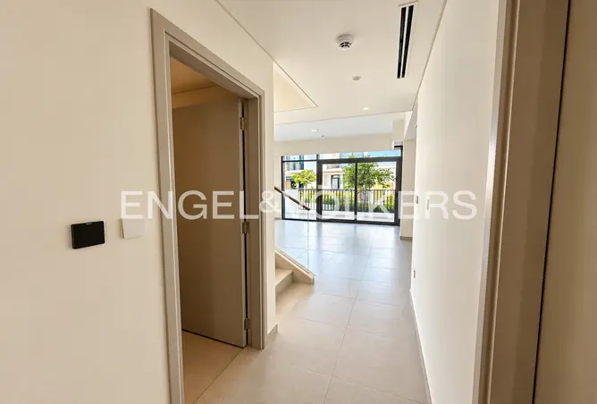 166048840 - Property Image 2