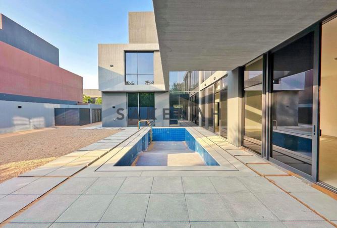 81654679 - Property Image 2