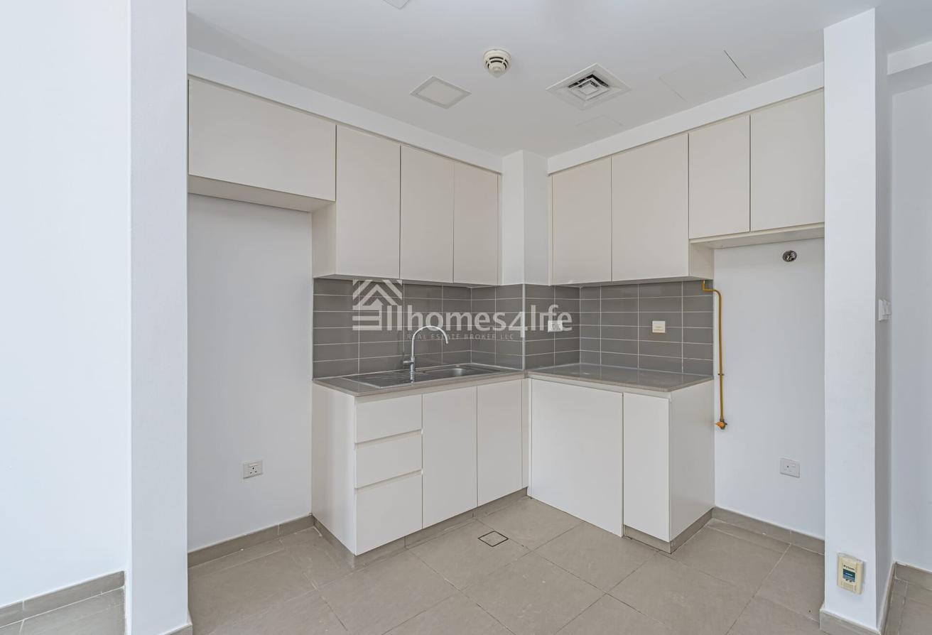 1BR | Family Community | Town Square photo 6