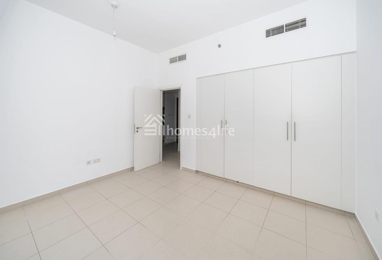 1BR | Family Community | Town Square photo 9