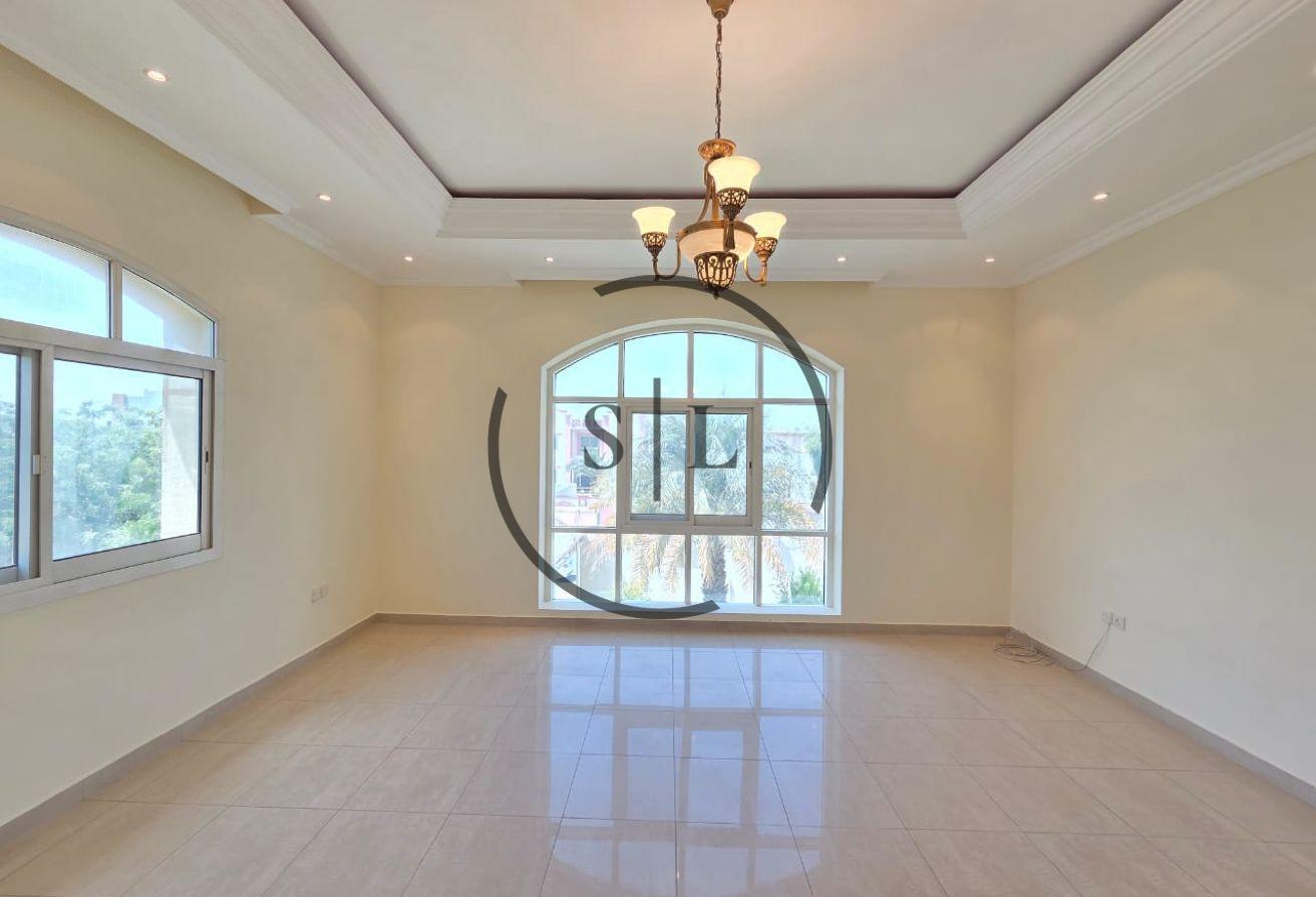 Well-maintained | Private Pool | Garden | 2 Living photo 15