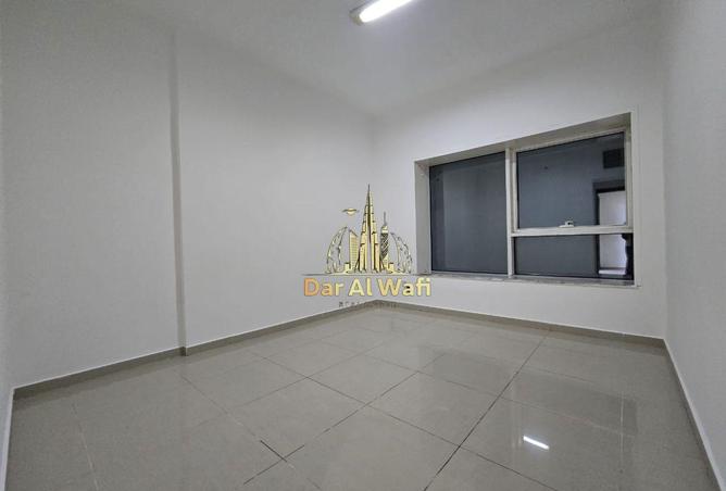 16176100 - Property Image 2