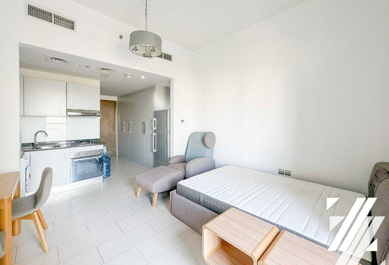 Community View | Fully Furnished | Vacant Unit photo 9