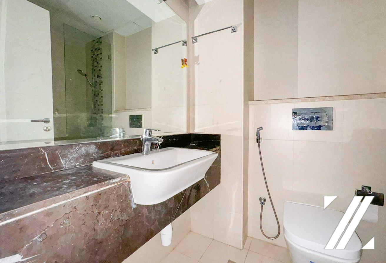 Community View | Fully Furnished | Vacant Unit photo 13
