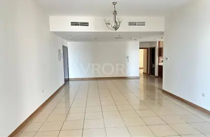 شقة - 2 غرف نوم - 2 حمامات للايجار في برج سولافا - دبي مارينا - دبي