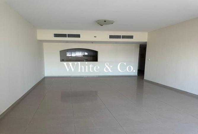 88733005 - Property Main Image