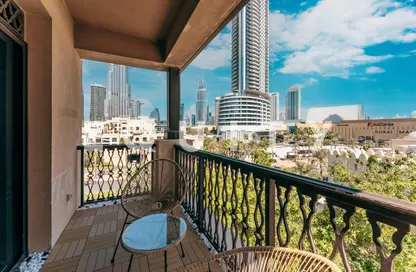 شقة - 2 غرف نوم - 3 حمامات للبيع في ينسون 2 - ينسون - دبي القديمة - وسط مدينة دبي - دبي