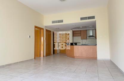 Apartment - 1 Bedroom - 2 Bathrooms for rent in Building 206 - Mogul Cluster - Discovery Gardens - Dubai