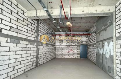 Shop - Studio for rent in Azizi Riviera 41 - Azizi Riviera - Meydan One - Meydan - Dubai