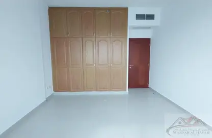 Apartment - 2 Bedrooms - 2 Bathrooms for rent in Al Nahda Residential Complex - Al Nahda - Sharjah
