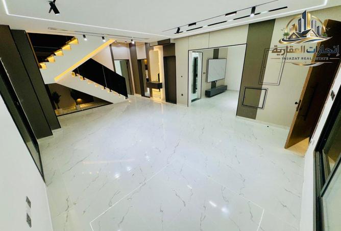 70689773 - Property Image 3