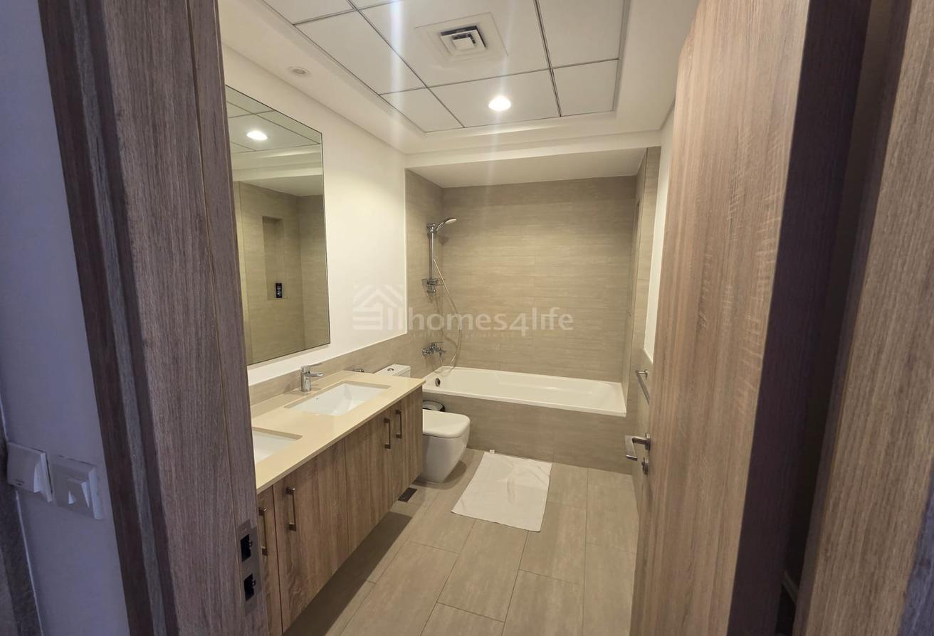 Fully Furnished | Pool View | High Floor | Vacant photo 12