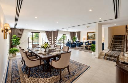 Villa - 4 - 5 for rent in Splendour Villas - Al Safa 1 - Al Safa - Dubai