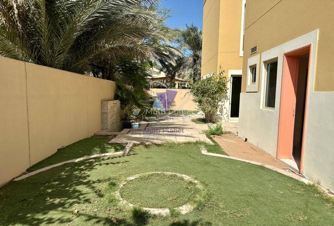 52390445 - Property Image 2