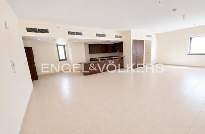 Apartment - Studio - 1 Bathroom for rent in Executive Tower B - Executive Towers - Business Bay - Dubai