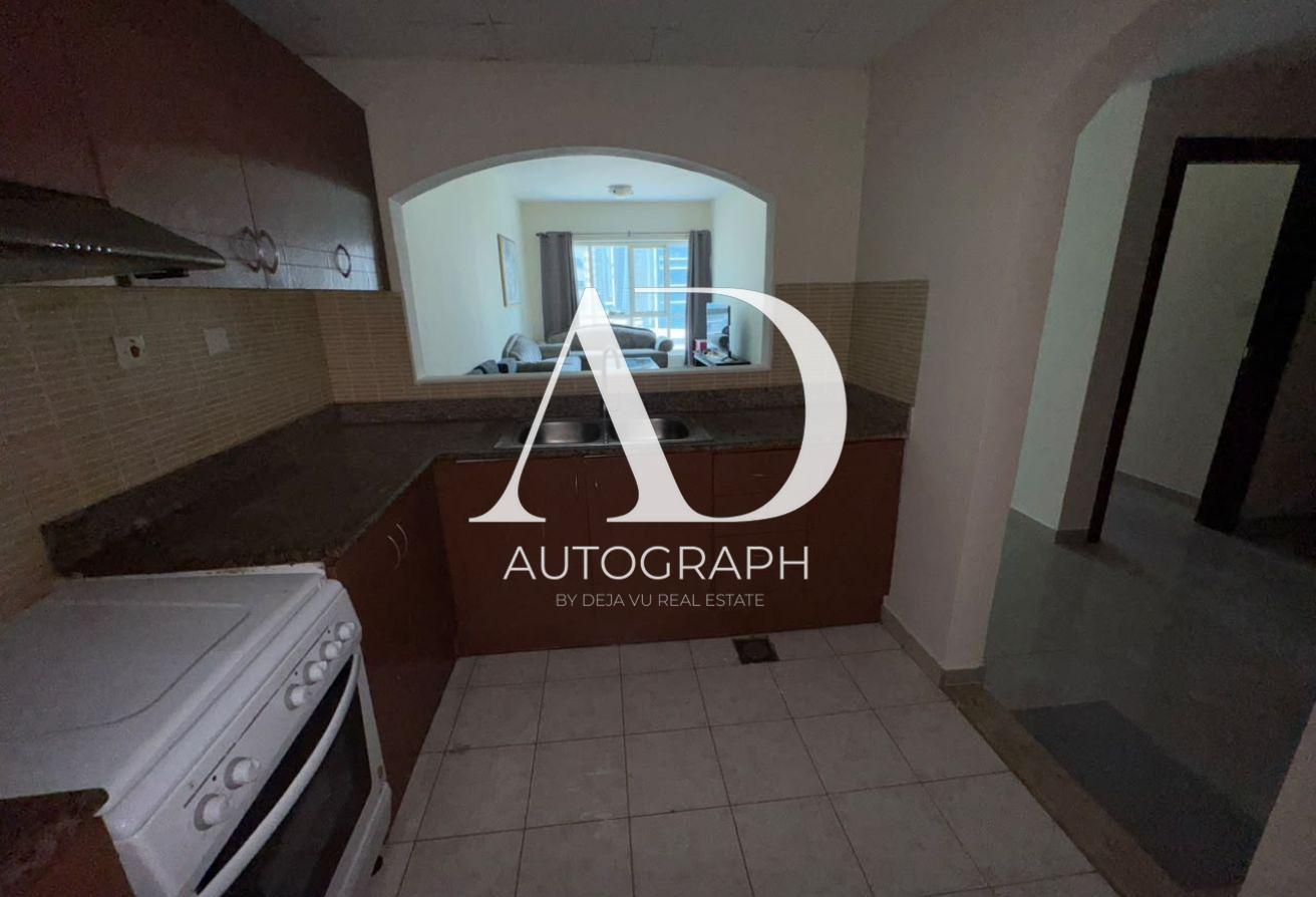 Furnished | Vacant | No Balcony photo 9