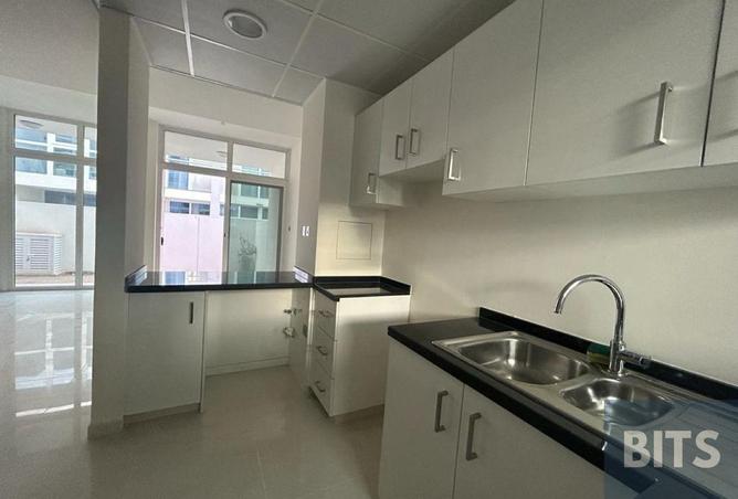 70267965 - صورة العقار 3