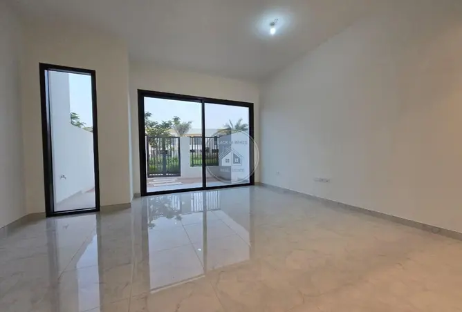 126543112 - Property Image 2