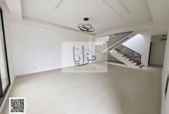 90487029 - Property Image 3
