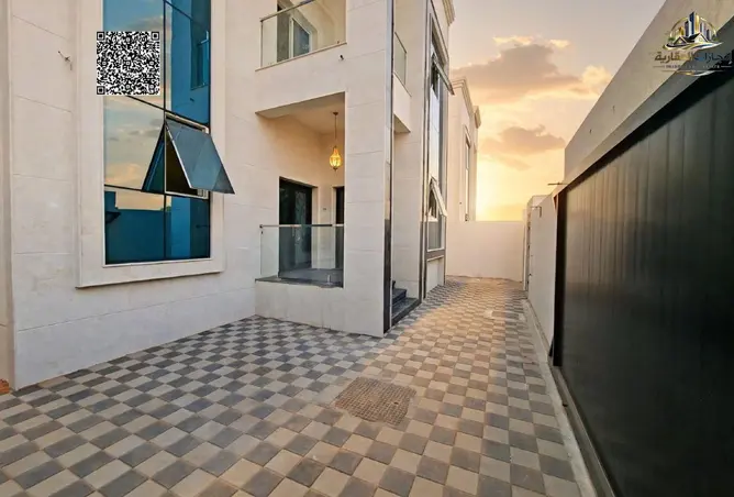 159145608 - Property Image 2