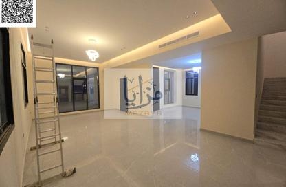 Villa - 3 Bedrooms - 5 Bathrooms for sale in Al Yasmeen 1 - Al Yasmeen - Ajman