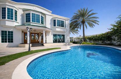 Villa - 5 Bedrooms - 5 Bathrooms for rent in Umm Suqeim 1 Villas - Umm Suqeim 1 - Umm Suqeim - Dubai