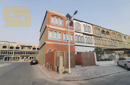 Townhouse - 3 Bedrooms - 4 Bathrooms for rent in Al Zaheya Gardens - Al Zahya - Ajman