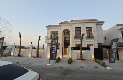 Villa - 5 Bedrooms - 7 Bathrooms for sale in Al Yasmeen 1 - Al Yasmeen - Ajman