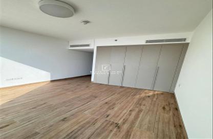Apartment - 1 Bedroom - 2 Bathrooms for rent in East 40 - Al Furjan - Dubai