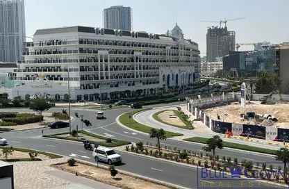 Apartment - 2 Bedrooms - 3 Bathrooms for rent in Aria Gardens - Arjan - Dubai