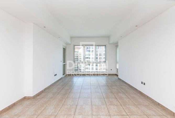 98243911 - Property Image 3