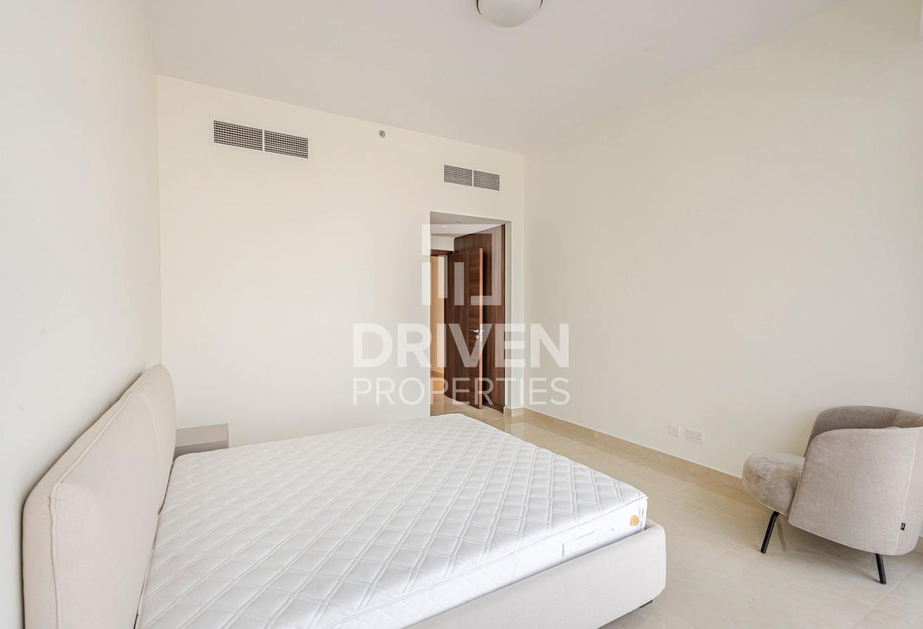 Burj Khalifa View | Fully Furnished | High Floor photo 9
