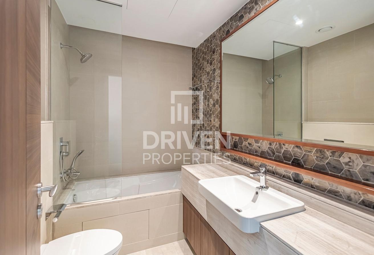 Burj Khalifa View | Fully Furnished | High Floor photo 15