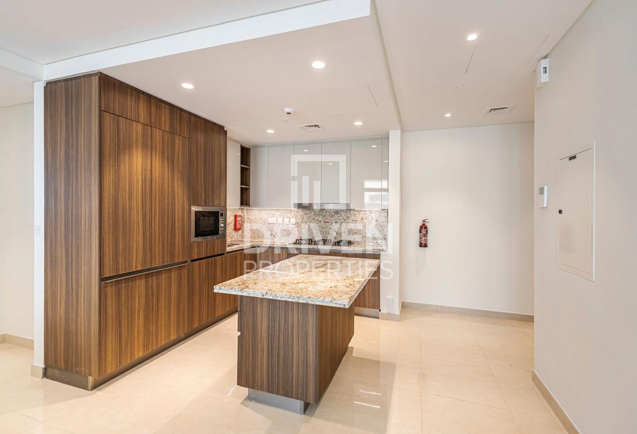 Burj Khalifa View | Fully Furnished | High Floor photo 12